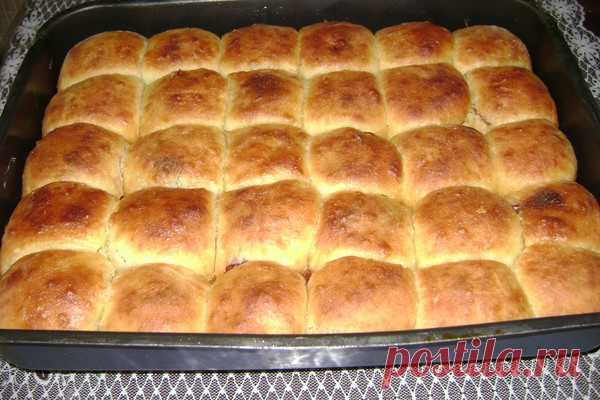 Дружная семейка (булочки с карамелью)