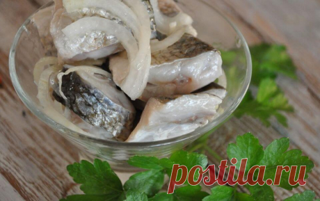 Низкокалорийная закуска: маринованный карась | Вкусные рецепты