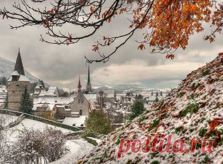 December in Zug........by Caroline Pirskanen ‪#‎Switzerland / Gabriele Corno