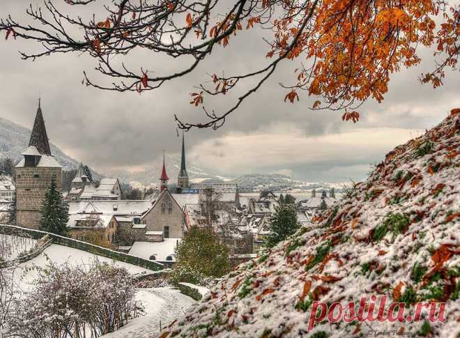 December in Zug........by Caroline Pirskanen ‪#‎Switzerland / Gabriele Corno