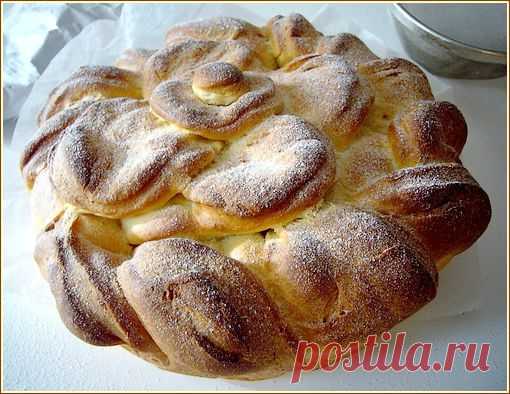 Красивая выпечка: булка Тюрбан
