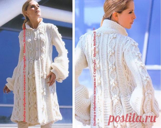 Обворожительное белое пальто спицами ...от Phildar (Франция) ...с полным переводом