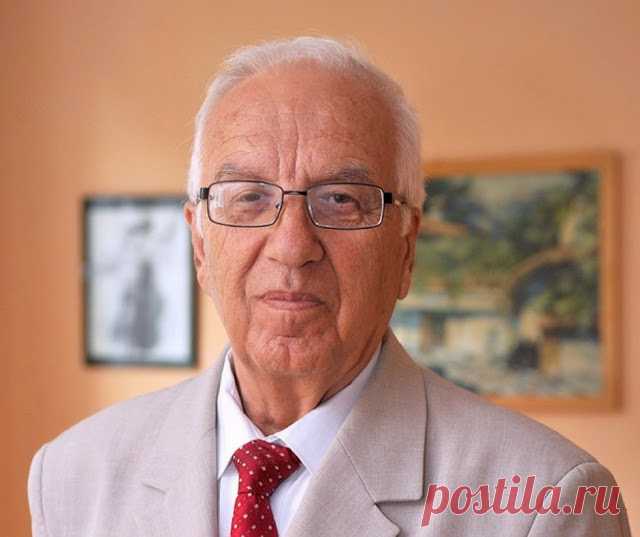 66% БОЛЕЗНЕЙ ЛЕЧИТ ЕДА. РЕЦЕПТ ДОЛГОЛЕТИЯ ОТ ИЗВЕСТНОГО ГЕНЕТИКА - Калейдоскоп событий 66% БОЛЕЗНЕЙ ЛЕЧИТ ЕДА. РЕЦЕПТ ДОЛГОЛЕТИЯ ОТ ИЗВЕСТНОГО ГЕНЕТИКА Профессор утверждает, что мы сами заколачиваем гвозди в крышку своего гроба, когда неверно выбираем продукты. Профессор Христо Мемерски – болгарский генетик […]