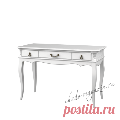 Классический письменный стол с ящиками