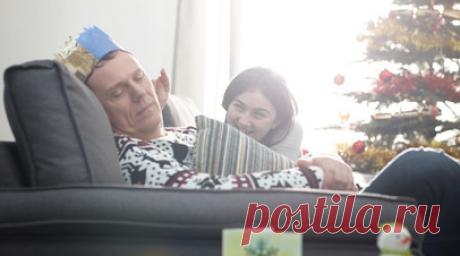 Сомнолог Сурненкова рассказала, как не уснуть в новогоднюю ночь. Руководитель Центра сомнологии Клинико-диагностического центра МЕДСИ на Красной Пресне, врач функциональной диагностики высшей категории Татьяна Сурненкова дала рекомендации, как не проспать Новый год. Читать далее