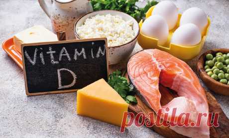 В каких продуктах содержится. Важный витамин D Витамин D поддерживает показатель неорганического фосфора в крови, необходим для мышц, укрепляет иммунную систему, воздействует на клетки кишечника, почек и мускулов, участвует в сердечной функции. Известный источник витамина D — солнечный свет. В каких пищевых продуктах содержится этот витамин?