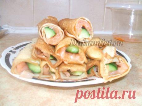 Суши из блинчиков с начинкой из сёмги с огурцом | Диета Дюкана

Тесто для блинчиков:
1 ст. л. крахмала,
1 ст. л. глютена (сейтан),
1 яйцо,
1 пак. с/з,
12 ст. л. молока (у меня 1 %),
соль по вкусу (я не добавляю),
масло - разрешенное количество,
пару капель ароматизатора на ваш вкус. 

 У меня сковорода диаметром 14 см. и примерно 8-10 блинчиков получаются.

Для начинки: 
1-2 огурца 
сёмга кусочками в собственном соку (я покупаю уже тоненько нарезанную).