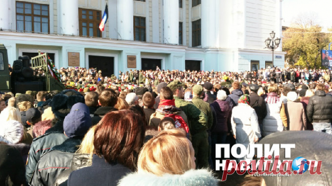 Последняя победа Моторолы: Похороны в Донецке взорвали мозг Киеву