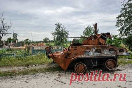 Минобороны сообщило о попытках атаки ВСУ на николаево-криворожском направлении. На николаево-криворожском направлении Вооруженные силы Украины (ВСУ) предприняли четыре попытки атаковать ротными тактическими группами в направлении населенных пунктов Пятихатки, Червоный Яр, Ищенка и Зеленый Гай Херсонской области. Об этом сообщили в Минобороны России.