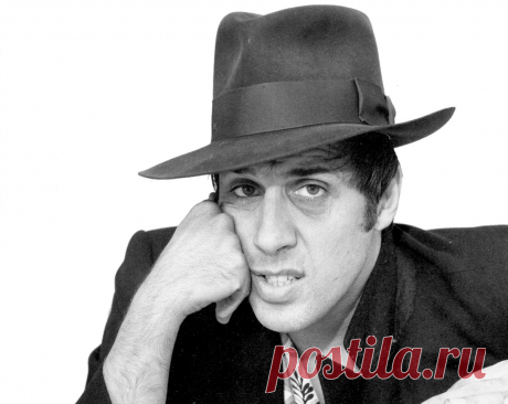 ✨Adriano Celentano по прозвищу «Molleggiato»