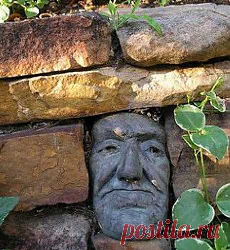 Добавить элемент неожиданности в вашем саду ... это замечательно.