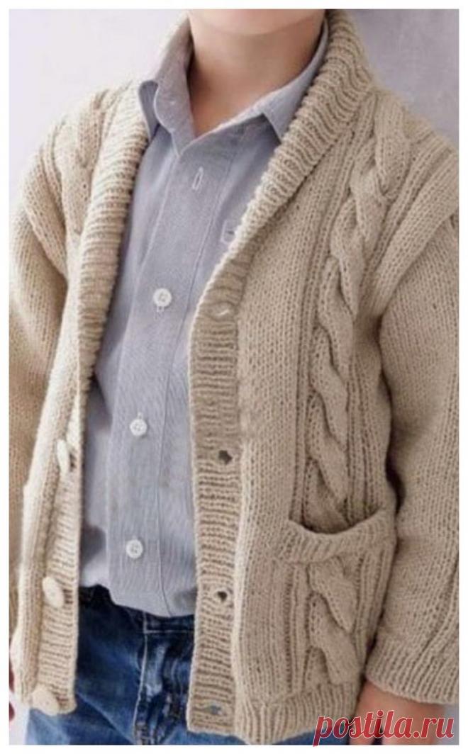KNITTED JACKET FOR BOYS