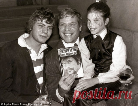 Оливер Рид, 13 февраля, 1938
 • 2 мая 1999