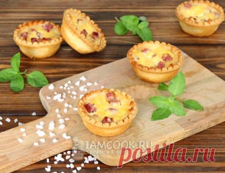Тарталетки с ветчиной и сыром — рецепт с фото пошагово. Как приготовить тарталетки с ветчиной и сыром в духовке?