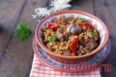 Перловка с мясом: 3 рецепта с фото Как приготовить перловку с мясом? Пошаговые рецепты с фото.