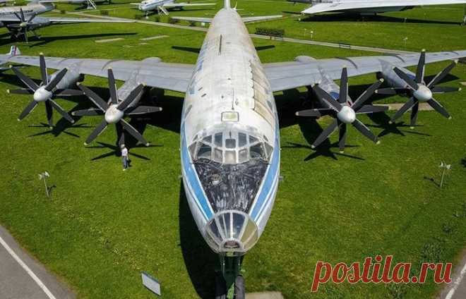 Почему советский Ту-114 раньше времени выбросили на свалку / Назад в СССР / Back in USSR
