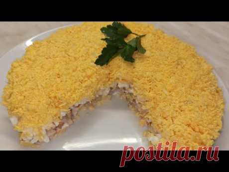 Салат на 8 марта. Салат с копчёной курицей и грибами