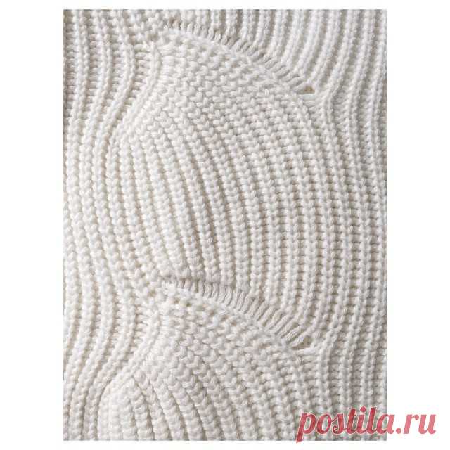 A close up of our Shell Stitch Fisherman Rib. Knitted in Scotland from softest Cashmere & Cotton, it's the perfect layer to wear with a relaxed pant or over a Summer dress. Go to www.bamford.co.uk to see more Summer Knits or head to the Bamford Barn and Draycott Avenue to feel the L • Bamford A close up of our Shell Stitch Fisherman Rib. Knitted in Scotland from softest Cashmere & Cotton, it's the perfect layer to wear with a relaxed pant or over a Summer dress. Go to www....