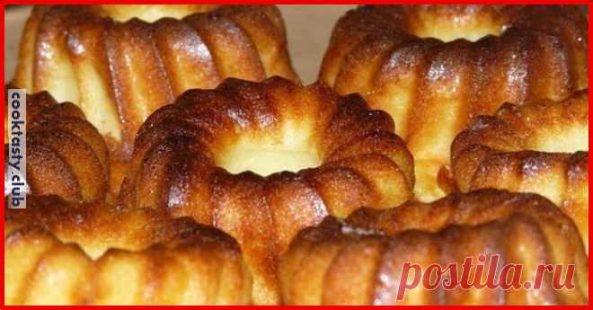 Самые вкусные творожные кексы Ингредиенты: Творог 200 г Сметана 2 столовые ложки Яйцо куриное 2 штуки Масло сливочное 2 столовые ложки Мука пшеничная 1 ст. Сахар 1 стакан Сода ½ чайной ложки Соль по вкусу Инструкция: Взять 200 грамм творога, добавить 2 яйца, 2 столовые ложки сметаны, 2 столовые ложки растопленного сливочного масла, стакан муки, стакан сахара, половину чайной …