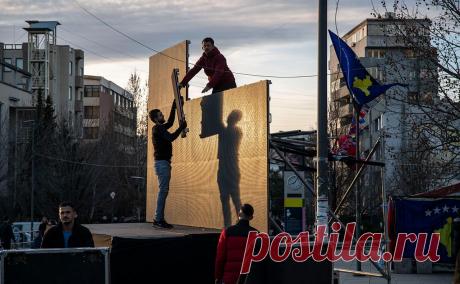 Евросоюз введет безвизовый режим с Косово. Евросовет и Европарламент весной одобрили безвиз для жителей Косово — 90 дней на каждые полгода. Жителям других стран Западных Балкан уже не требуются визы. Брюссель планирует, что все они войдут в состав ЕС к 2025 году