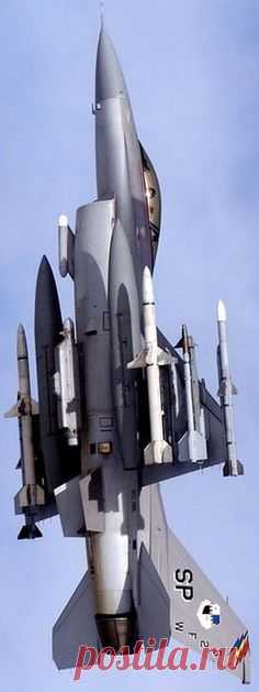 F-16C SEAD  AGM-88 HARM, AIM-120C, AIM-9L