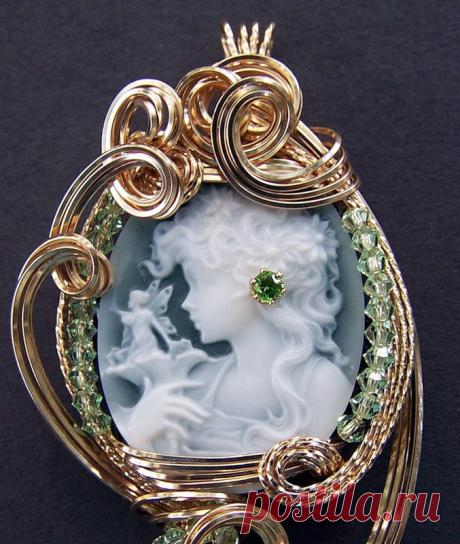 Изысканность и совершенство камеи / История моды / ВТОРАЯ УЛИЦА