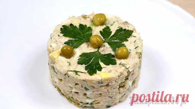 Рыбный салат с горбушей Простой в приготовлении и вкусный рыбный салат из консервированной горбуши с рисом, яйцом и зеленым горошком.Ингредиенты: Горбуша консервированная - 1 банка Зеленый горошек консервированный - 100 гр. ...