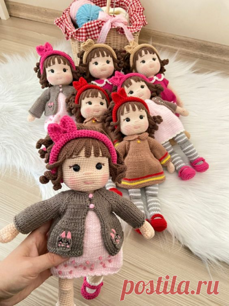 Amigurumi doll