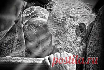 Что нельзя говорить во время исповеди Богу и так всё известно


Исповедь — это священное таинство, в котором участвуют двое: человек, принявший решение сознаться в неправильных поступках и мыслях, и священнослужитель.
Последний выполняет …