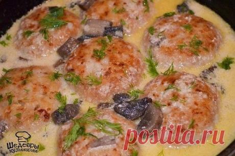 ТЕФТЕЛИ МЯСНЫЕ В СМЕТАНО -ГРИБНОМ СОУСЕ !!!