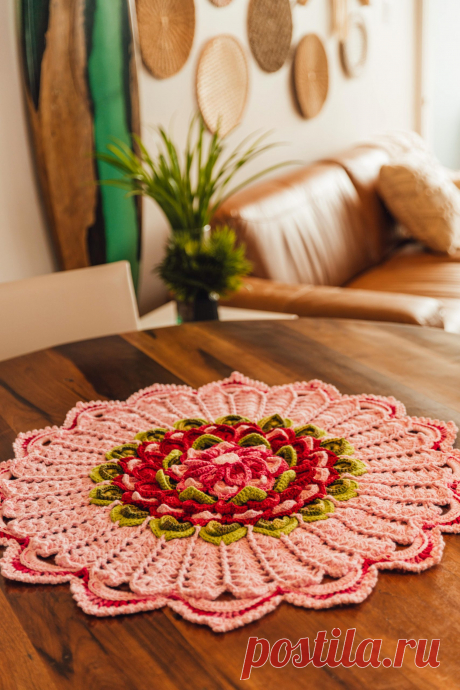 Centro de Mesa Tulipa Oferecer os melhores produtos e o melhor atendimento aos nossos milhares de clientes, no Brasil e no exterior