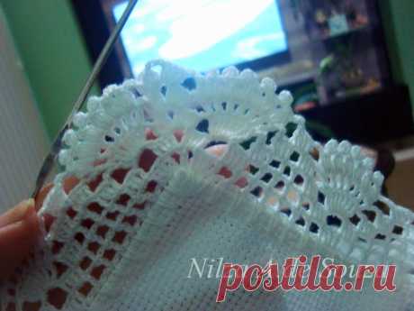 (3) Facebook