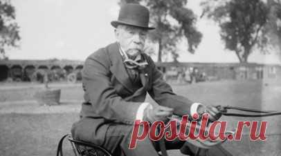 Спортсмен и скульптор: 105 лет назад скончался родившийся в России олимпийский чемпион по стрельбе и искусству. 12 августа 1920 года ушёл из жизни спортсмен с уникальной биографией. Уолтер Уайнэнс вошёл в историю как единственный человек, который выигрывал олимпийское золото и в качестве участника соревнований, и в качестве деятеля искусств. Он родился в семье американцев голландского и французского происхождения в эпоху Николая I и до 18 лет жил в Санкт-Петербурге, благодаря чему на всю жизнь…