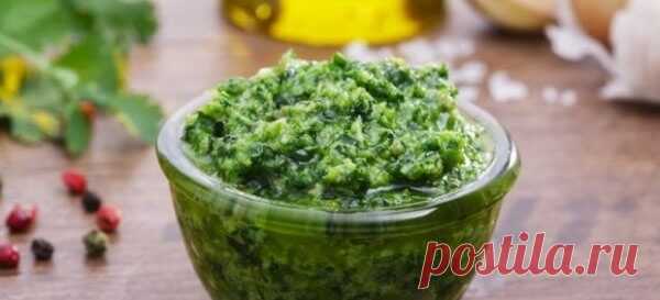 Аджика из петрушки — необыкновенно вкусная и очень пикантная приправа к любому блюду — Бабушкины секреты