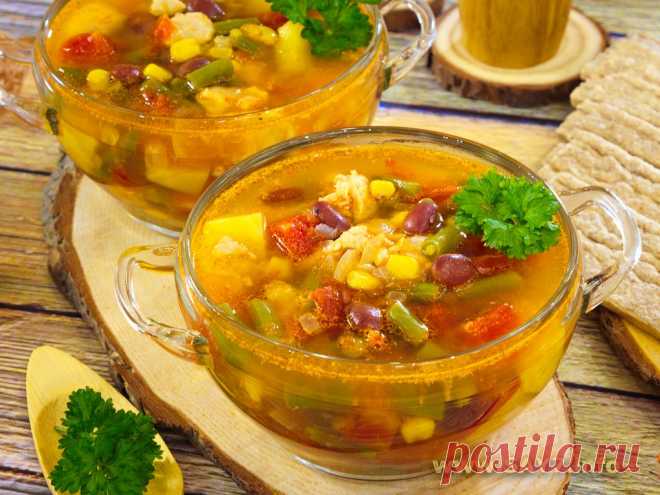Суп с куриным филе, фасолью и кукурузой. Суп с куриным филе, фасолью и кукурузой