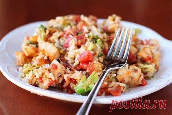 Как приготовить рис с брокколи и курицей - рецепт, ингредиенты и фотографии