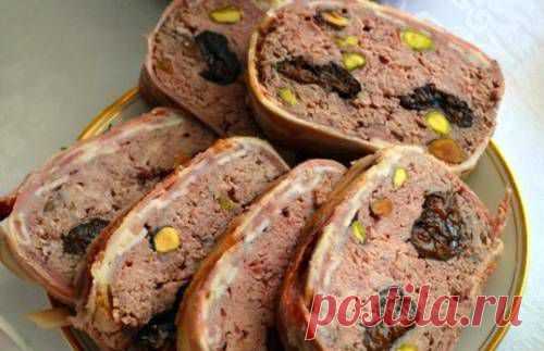Рецепт террина из курицы с фисташками и черносливом / Простые рецепты