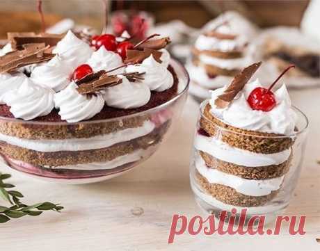 Шоколадный трайфл с вишней