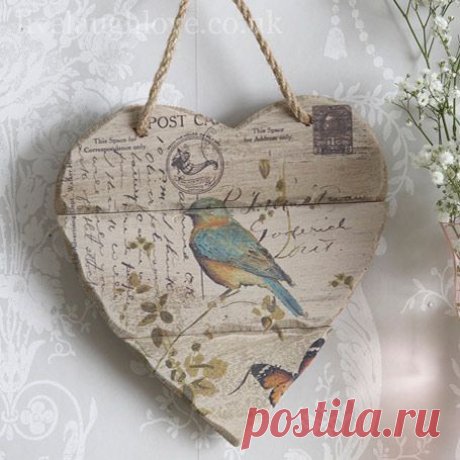 Hanging heart, shabby chic accessories, Live Laugh Love