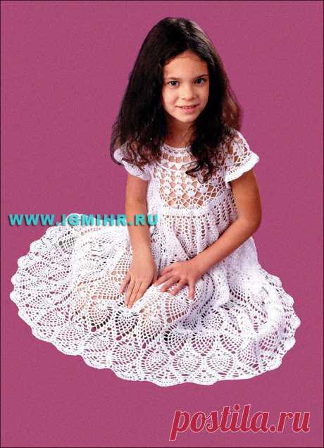 Воздушные узоры для юной модницы. Белое ажурное платье с узором &quot;ананасы&quot; для девочки 5-6 лет. Крючок