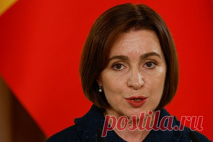 Молдавия заявила о желании реинтегрировать Приднестровье до присоединения к ЕС. Президент Молдавии Майя Санду заявила о желании страны реинтегрировать Приднестровье до присоединения к Европейскому союзу (ЕС). «Мы хотим иметь возможность реинтегрировать страну мирным путем, прежде чем вступить в ЕС. Власти (...) стремились в первую очередь к сохранению мира», — сказала она.