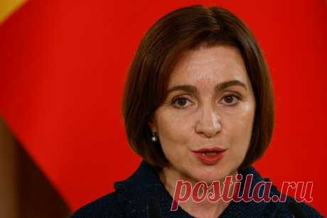 Молдавия заявила о желании реинтегрировать Приднестровье до присоединения к ЕС. Президент Молдавии Майя Санду заявила о желании страны реинтегрировать Приднестровье до присоединения к Европейскому союзу (ЕС). «Мы хотим иметь возможность реинтегрировать страну мирным путем, прежде чем вступить в ЕС. Власти (...) стремились в первую очередь к сохранению мира», — сказала она.