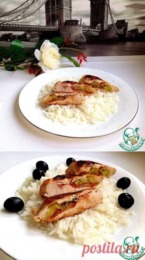 Жареная куриная грудка, фаршированная пореем и томатом - кулинарный рецепт