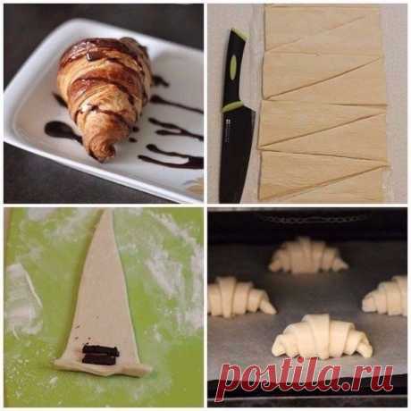 Круассаны

Круассаны на завтрак – это классика. Что может быть вкуснее свежего горячего воздушного круассана? Предлагаю вам рецепт классических круассанов.

Ингредиенты:
Тесто слоёное дрожжевое — 1 упаковка
Мука пшеничная — 0,5 стакана
Пудра сахарная — 2-3 ст л.
Начинка — по вкусу

Приготовление:
1. Для начала припудрите стол мукой, чтобы тесто не прилипало. Затем, разложите лист слоеного теста и разрежьте его на длинные треугольники.
2. Получившиеся треугольнички сверните...