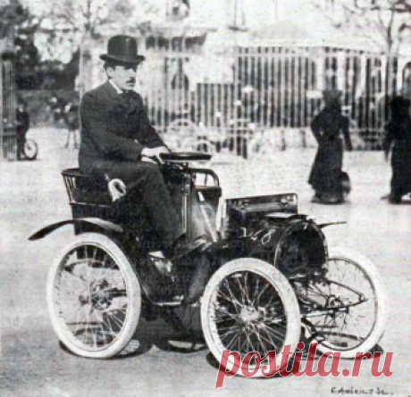 Луи Рено на своем первом автомобиле. 1898 г.