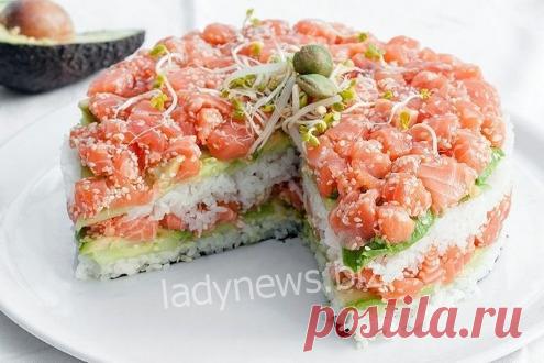 Суши-торт с карсной рыбкой