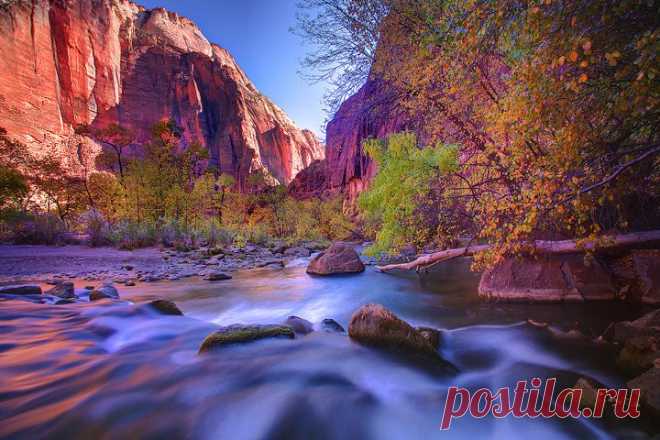 LookingDownRiverWideView_blog | Kevin McNeal Photography