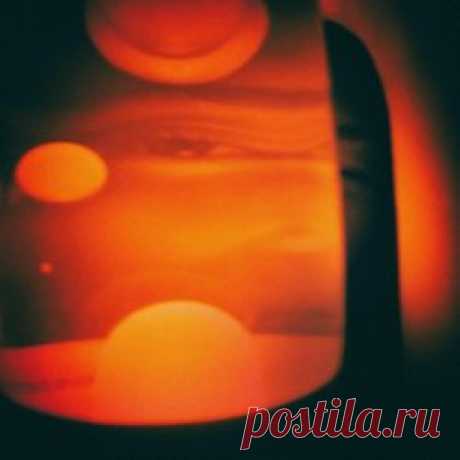 Astral Tales - Nutshell (2025) [Single] Artist: Astral Tales Album: Nutshell Year: 2025 Country: Spain Style: Electronic, Synthpop, Synthwave