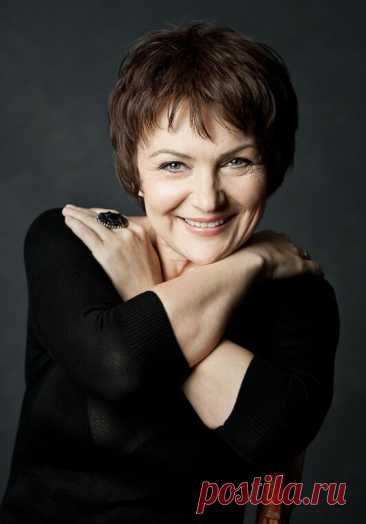 Елена Чарквиани