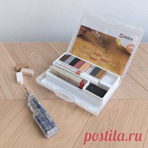 Ремонт паркета своими руками. Реставрация повреждений Прелесть натурального деревянного пола в том, что его можно ремонтировать локально, при этом не надо менять весь пол. Производители предлагают наборы и средства для реставрации – вы можете воспользоваться ими сами или пригласить мастера.